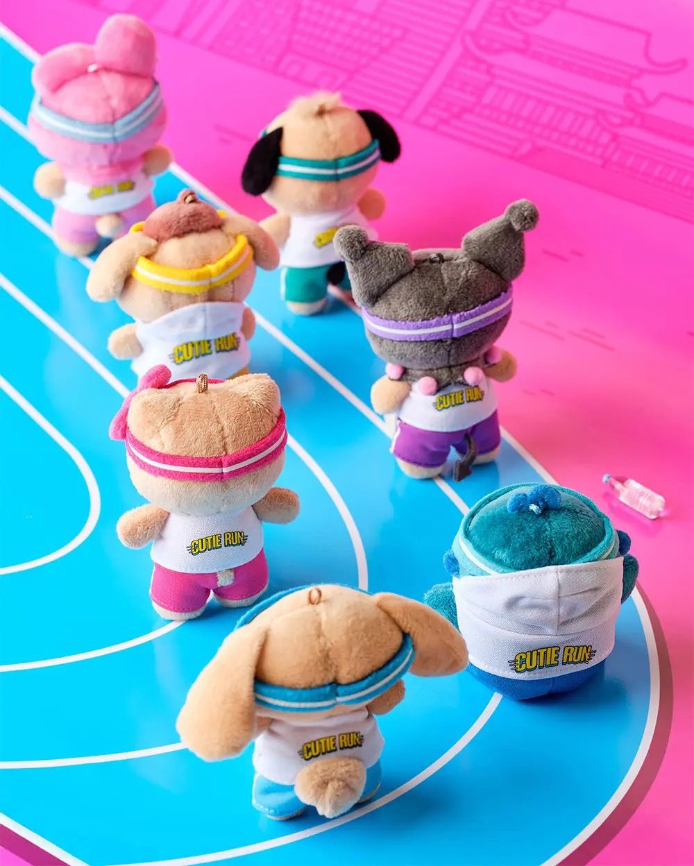 韓國開賣「跑步系列」三麗鷗周邊！「運動服大耳狗&布丁狗玩偶」可愛爆炸、長腿Hello Kitty鑰匙圈同步登場！-9