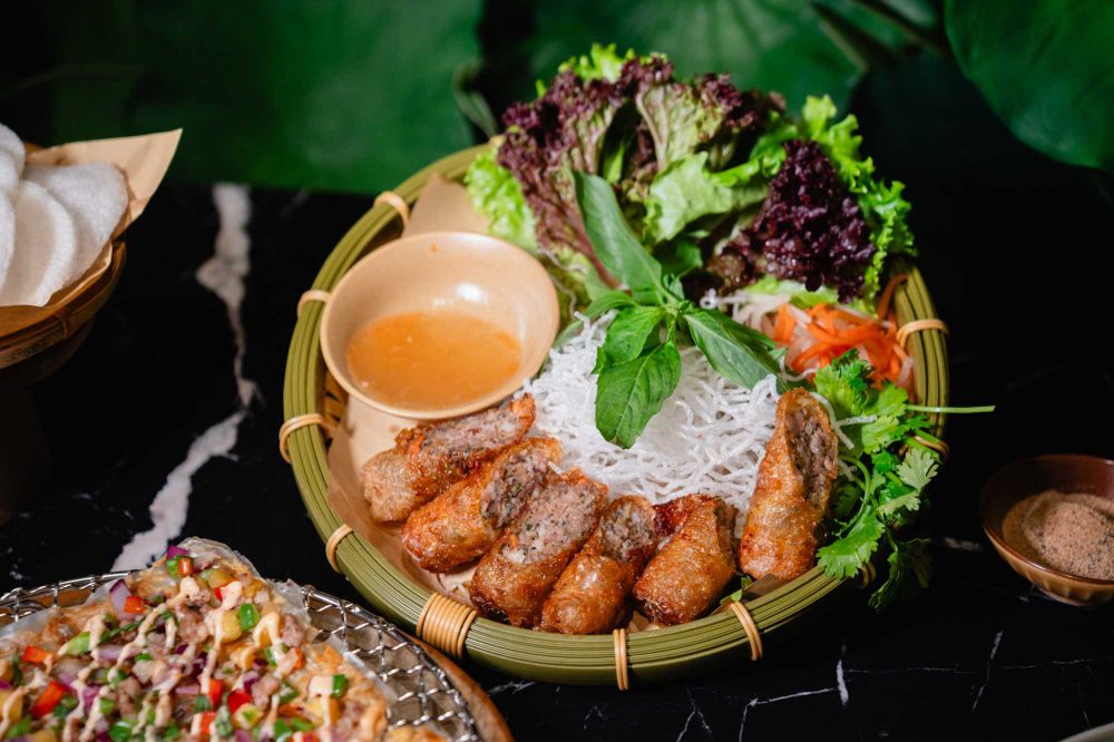 越式料理也可以超精緻！越越・新越南料理「現沖一口Phở牛肉河粉、金酥炸春捲」必點菜單一次看！-16