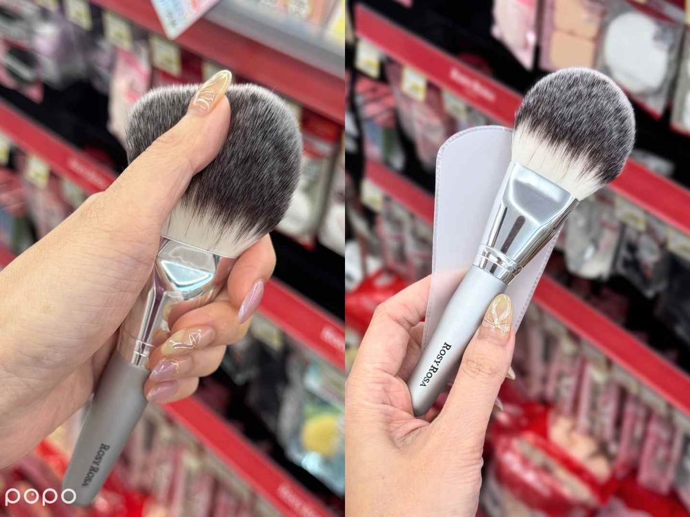 康是美「美妝小物」新品上架！Solone厚蛋燒海綿/手指撲超爆賣、韓系素顏底妝刮刀、美國神奇順髮梳抵台...，都在這裡！-4