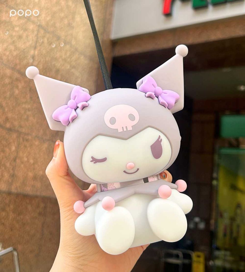 7-11最新加購小物是酷洛米！「戴耳機酷洛米玩偶、巴庫訂書機、娃包吊飾組」可愛必買！-6