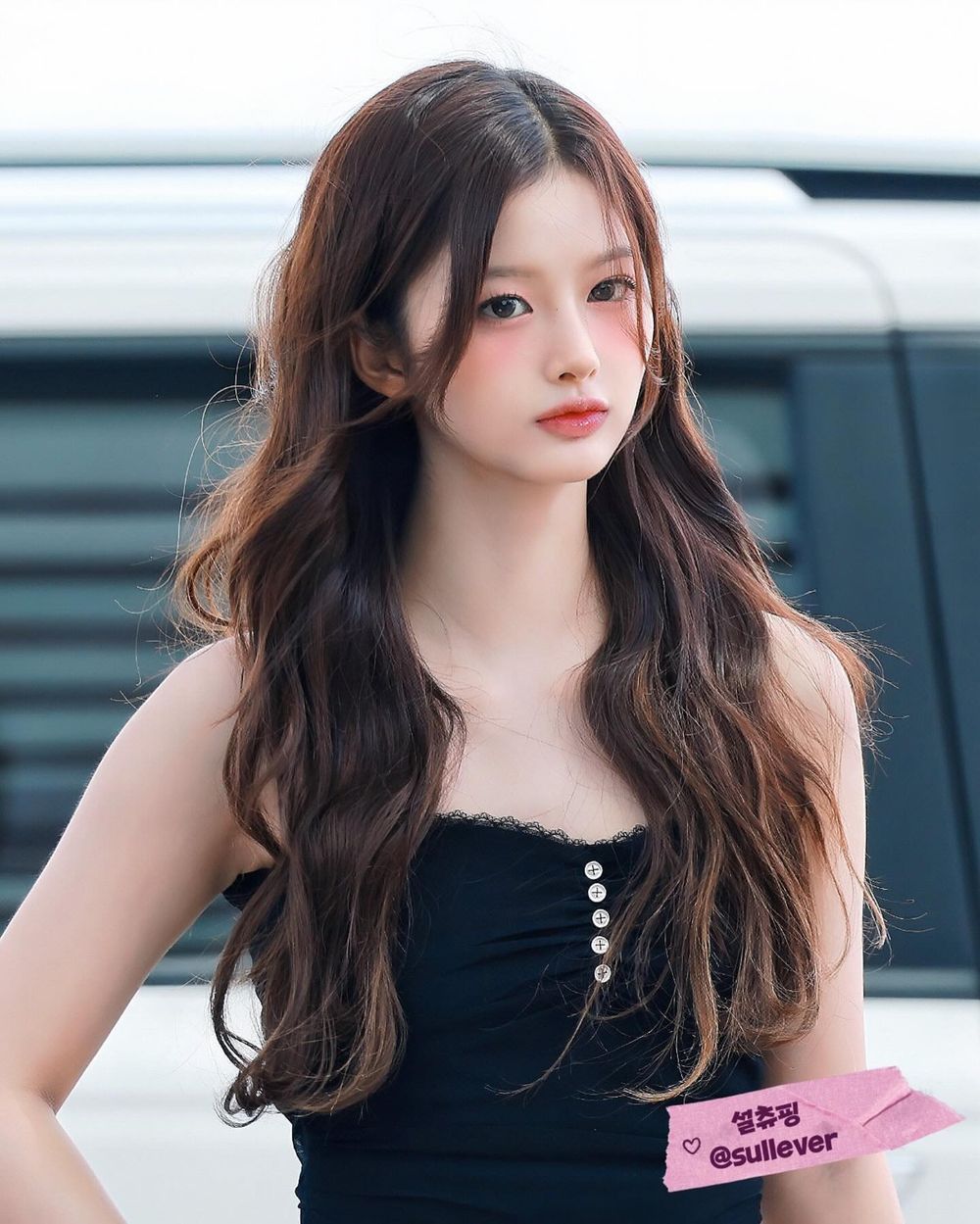 韓網公認6位「真人比鏡頭更美」的KPOP女偶像！Jisoo仙氣爆棚，Karina、張員瑛神顏震撼全網！-9