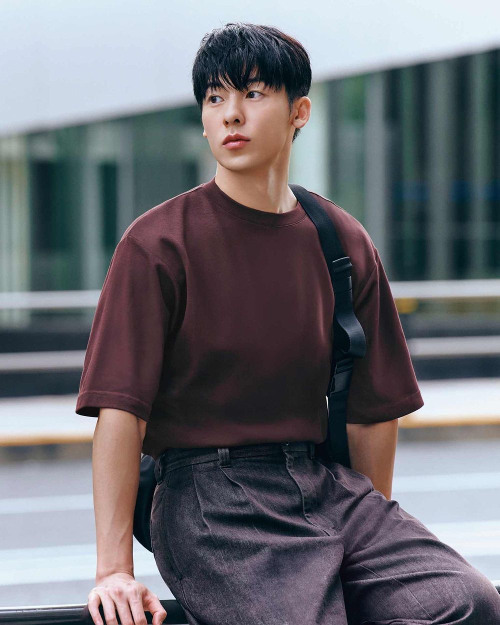 UNIQLO U系列「秋冬爆款」終於開賣了！許光漢「老公同款」也有、精品質感要包色！-16