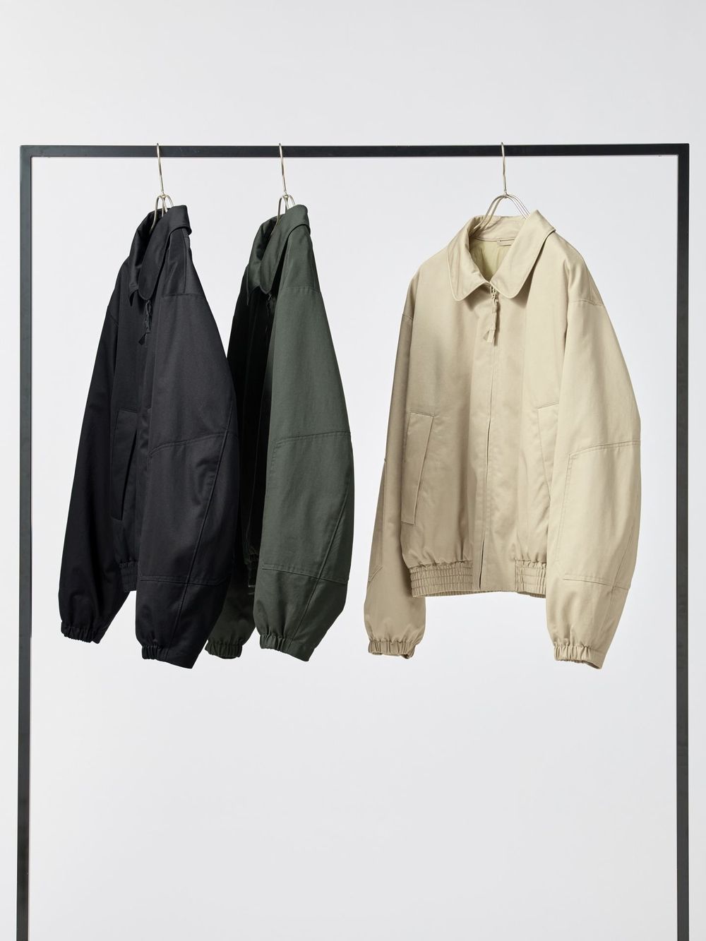 UNIQLO U系列「秋冬爆款」終於開賣了！許光漢「老公同款」也有、精品質感要包色！-18