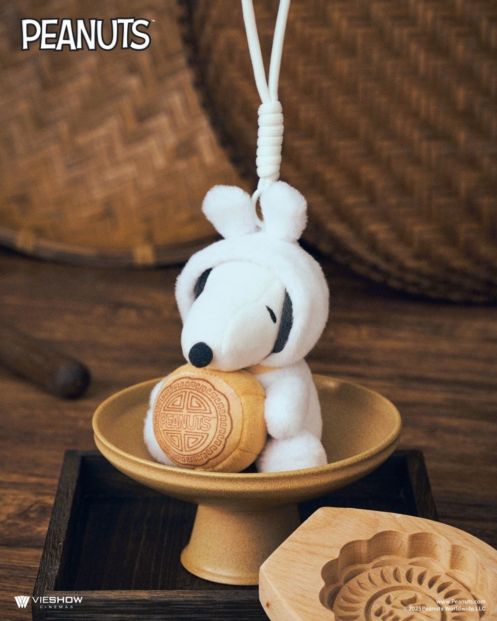 史上最可愛月餅誕生！2025中秋節限定「史努比&歐拉夫月餅抱枕、玉兔史努比吊飾」這天軟萌開賣！-12