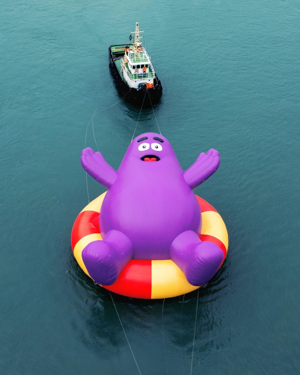 超巨大LABUBU太欠拍！「維港海上大巡遊」集哆啦A夢等4大人氣角色化身充氣雕塑、必拍亮點一次看！-5