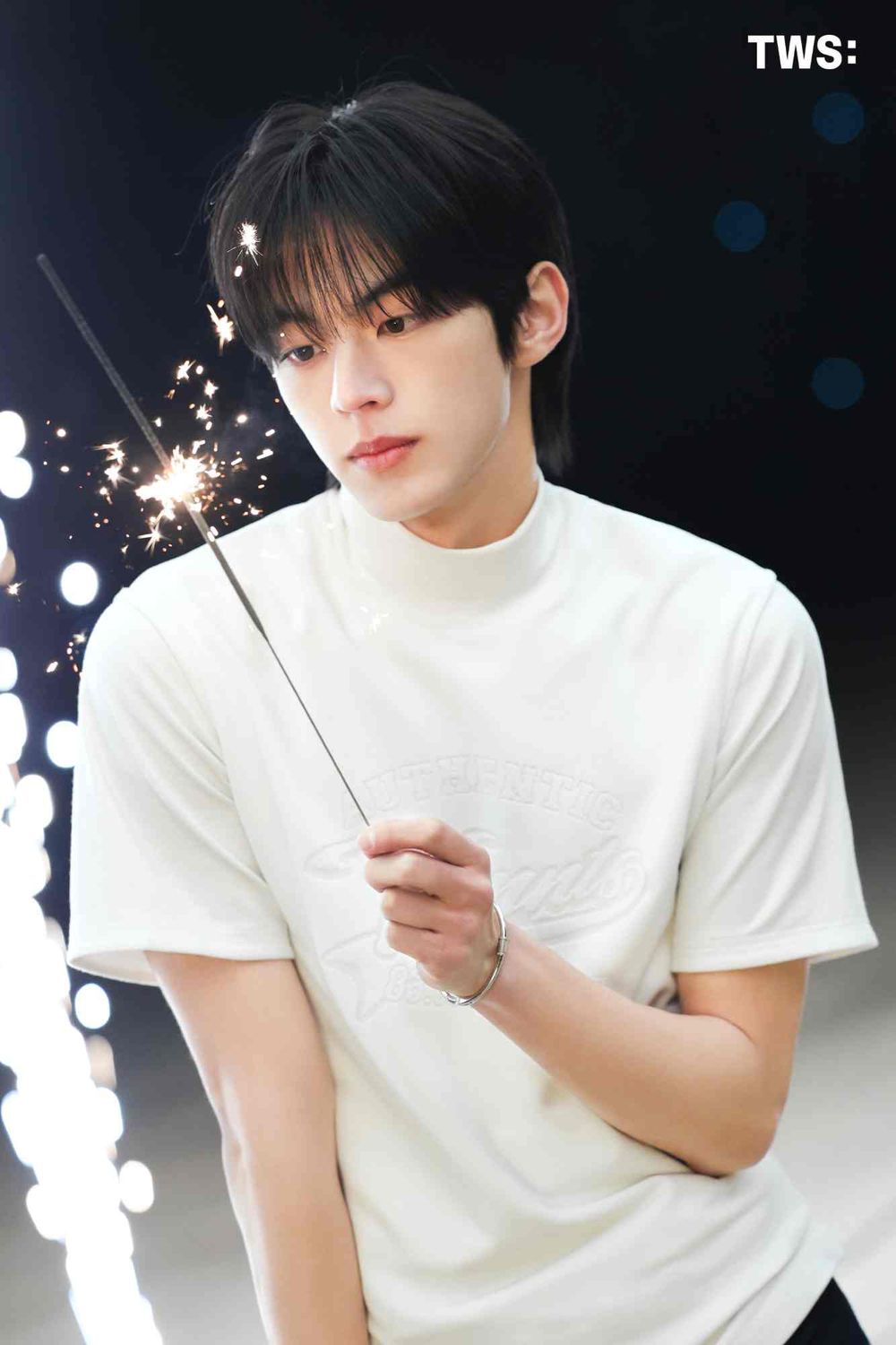 韓網公認6位「校園劇男主角臉」KPOP偶像！Lee Know、秀彬初戀感爆棚，車銀優根本完美學霸學長！-5