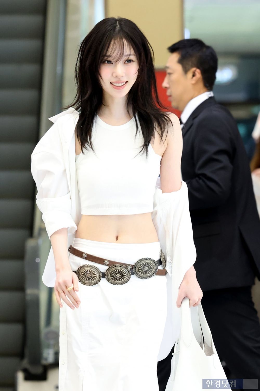 韓網票選「精靈系」KPOP女偶像TOP6！Winter、Liz仙氣滿滿，少女時代太妍「精靈王」實至名歸！-5