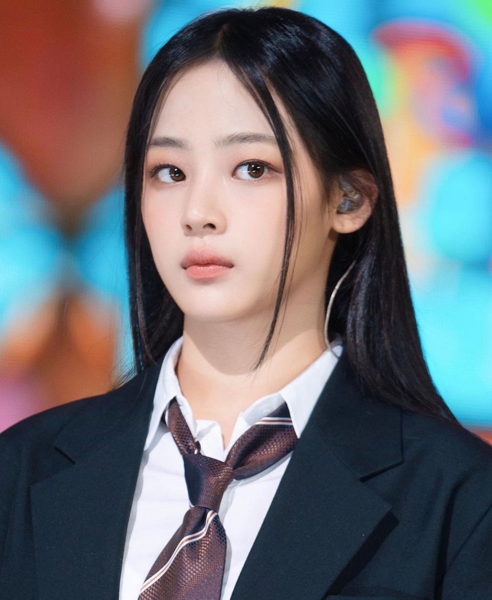 韓網熱議6位「校園劇女主角臉」KPOP偶像！舒華初戀清純美圈粉，安俞真、玟池顏值氣質全到位！-5