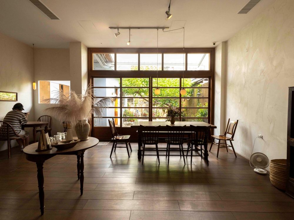 2025嘉義必去3大咖啡廳推薦！老診所改建「霜空珈琲」美翻、蘇比黛西「花生糖馬卡龍」必吃！-6