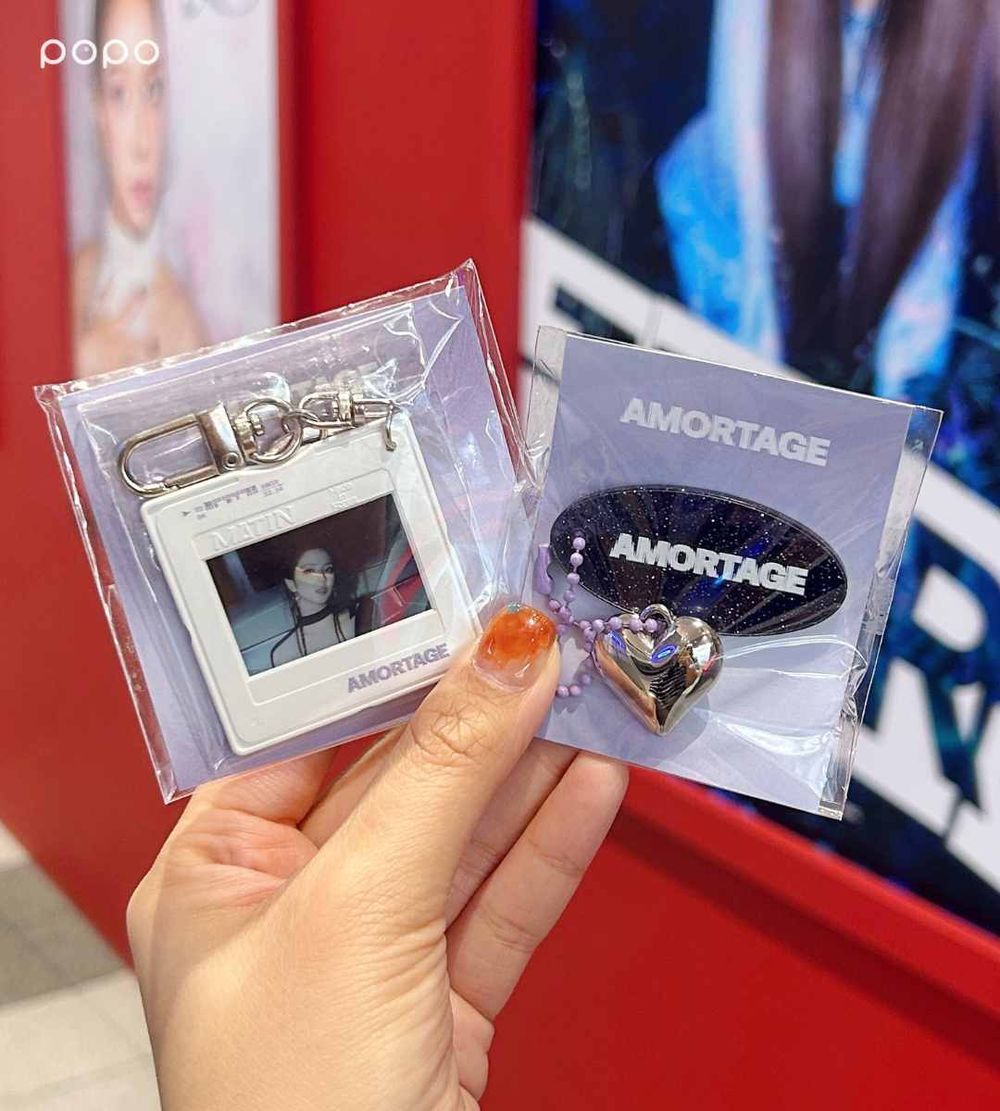 Jisoo AMORTAGE快閃店來台灣了！「限定特典專輯、爆美明信片組」必買周邊價格一次看！-15