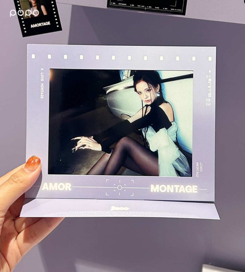 Jisoo AMORTAGE快閃店來台灣了！「限定特典專輯、爆美明信片組」必買周邊價格一次看！-16