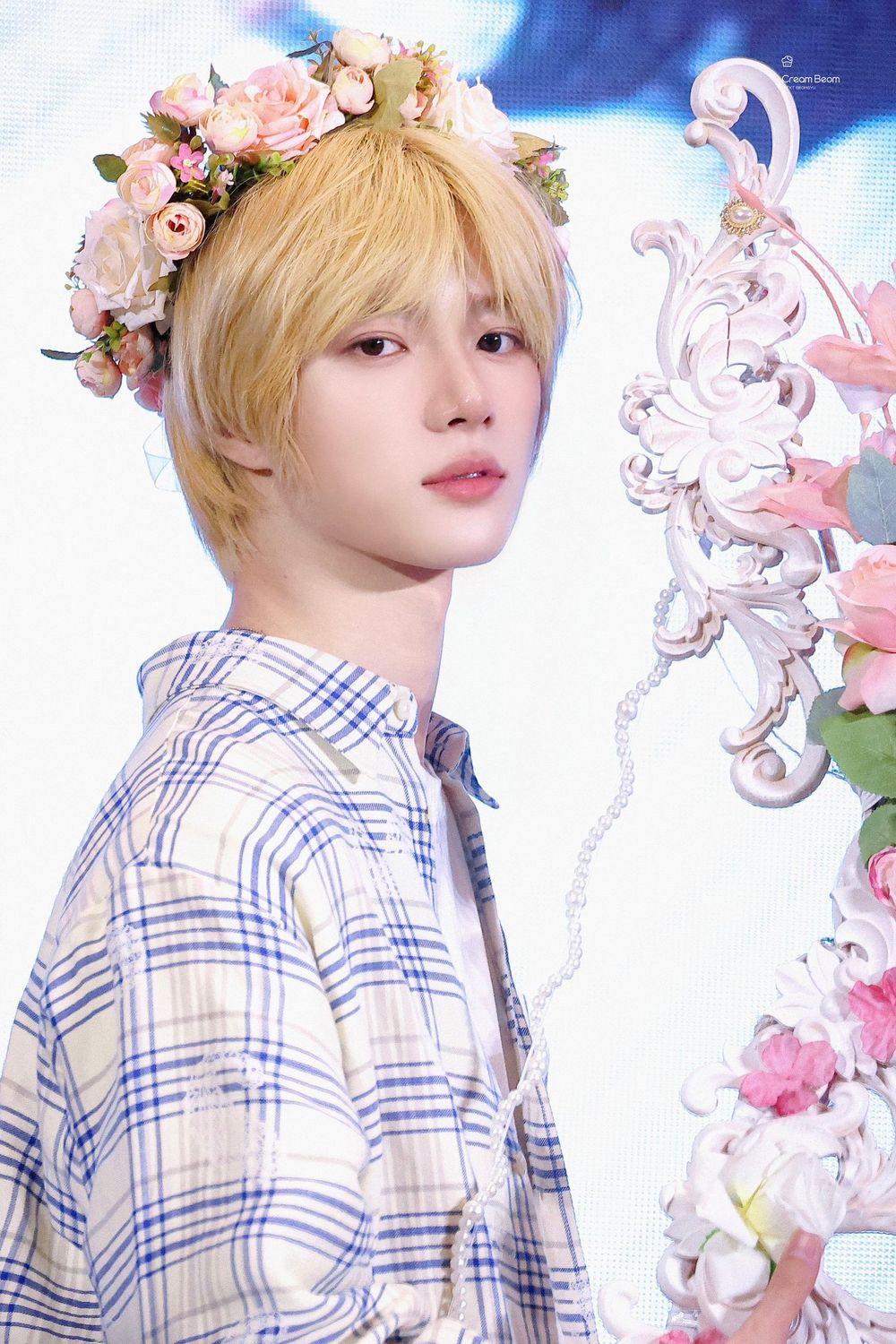 韓網票選「精靈系」KPOP男偶像TOP6！淨漢、杋圭仙氣爆棚，Felix「精靈王子」帥到不真實！-6