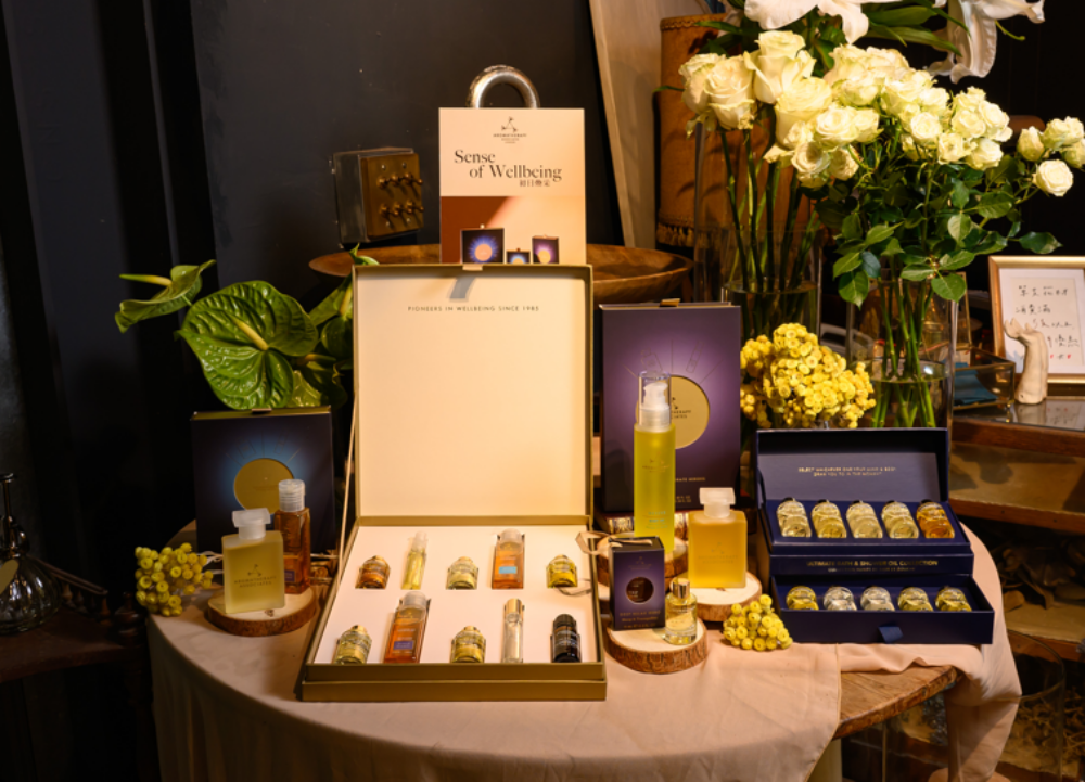 2025秋冬療癒香氛登場！英國AA、STONEGLOW全新香氛蠟燭、香氛蠟、擴香，讓空間釋放花香木質調、甜蜜果香！-11