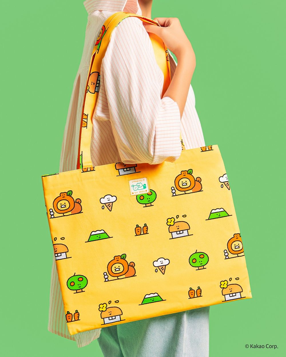 濟州島限定Kakao Friends周邊開賣！超Q「橘子春植化妝包、石頭爺爺春植公仔」全都太欠買！-7