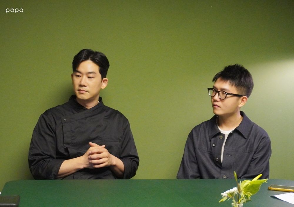 TWICE子瑜最愛「素食生魚片」台灣也吃得到！嵩×黑白大廚林熙元「翅包泡菜炒飯」6道必吃餐點一次看！-16