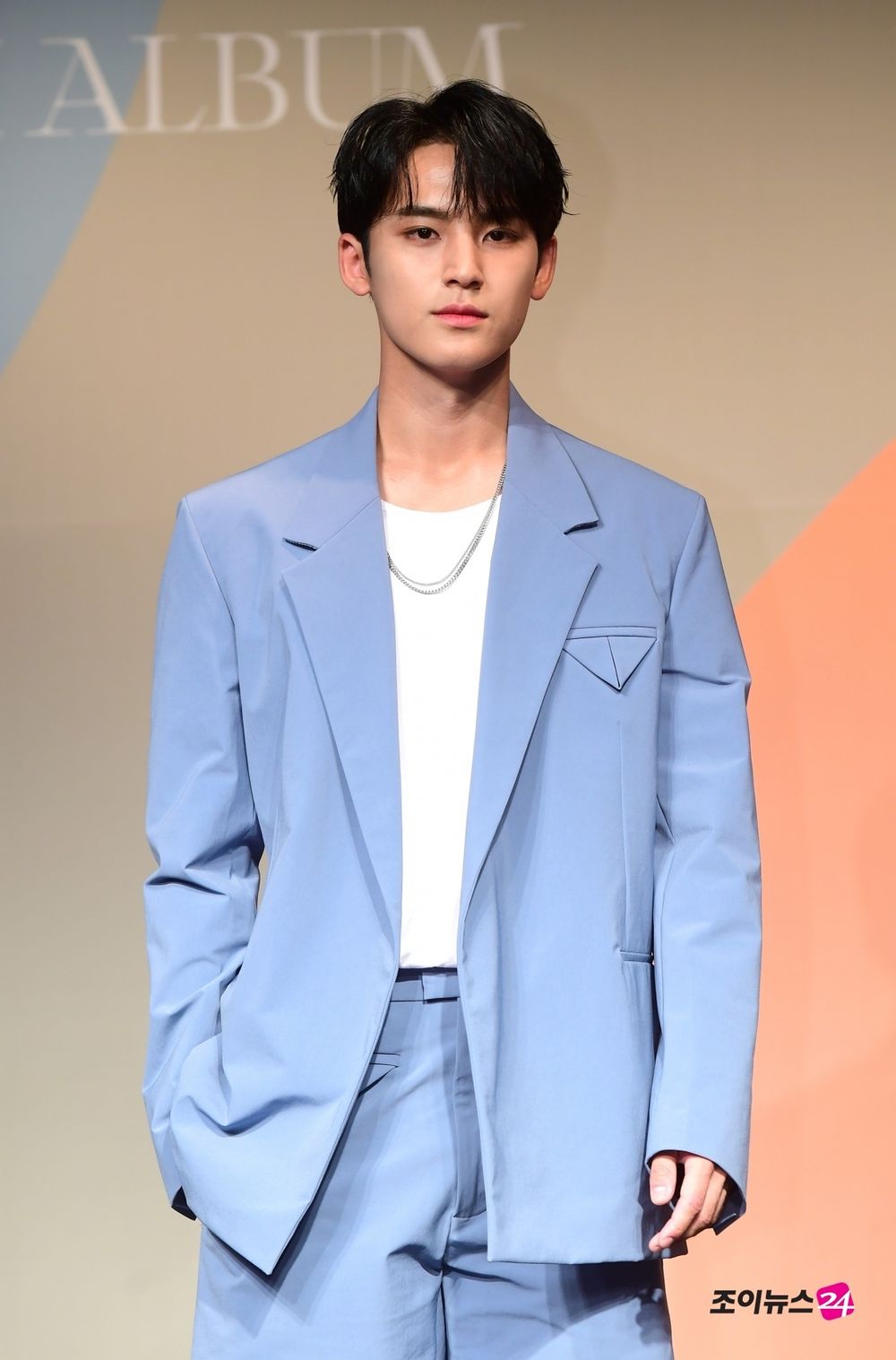 粉絲認證6位「入坑相」KPOP男偶像！珉奎、鉉辰初見就心動，車銀優神顏太致命！-10