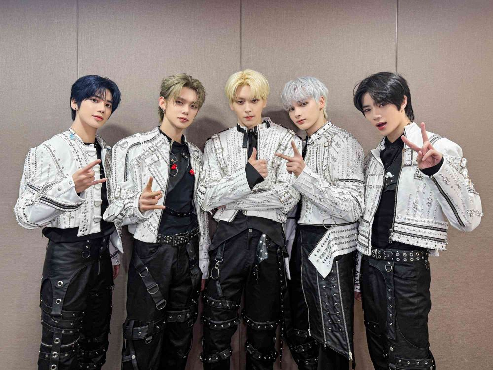 2025四代韓團最新續約動態！TXT全員續約團魂不滅，ITZY成功打破七年魔咒！-15