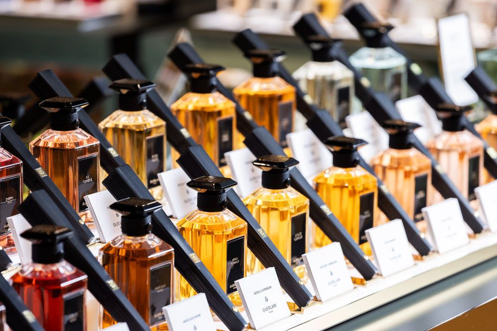 嬌蘭全球首間「藝術沙龍香氛色彩概念店」落座台灣！亞洲首個訂製服務精品箱、VIP限定香氛探索盒，史上最奢華香氛體驗就在這！-13