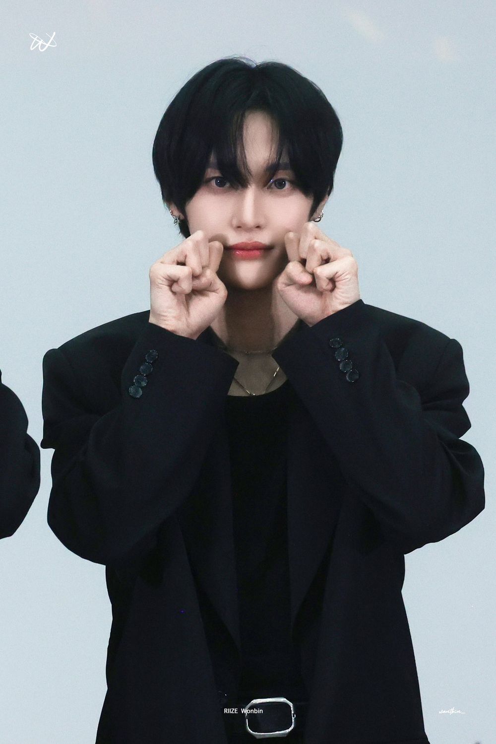 韓網認證6位「撒嬌擔當」KPOP男偶像！太顯、善禹獲封撒嬌匠人，Felix反差魅力太圈粉！-13