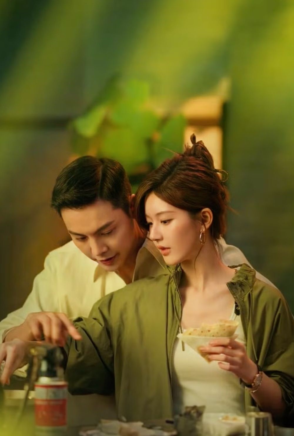 趙露思《許我耀眼》劇情看點+角色介紹！70套造型美翻掀網友狂搜同款，冷凍＋零宣傳開播口碑熱度雙爆！-10