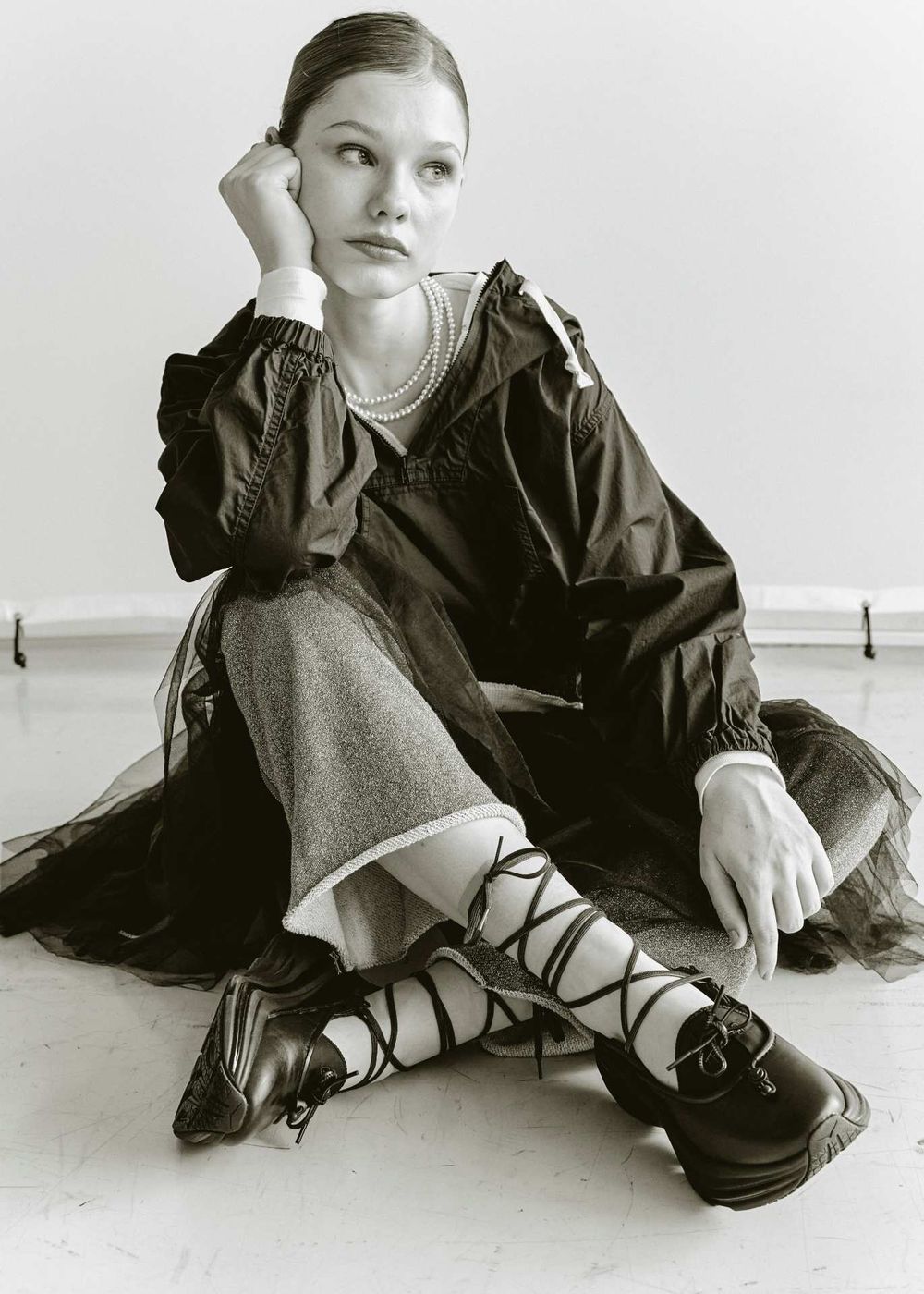 HOKA真的很會！推出超夢幻「芭蕾瑪莉珍鞋」穿上腳一秒被可愛到！這天開賣準備搶！-2