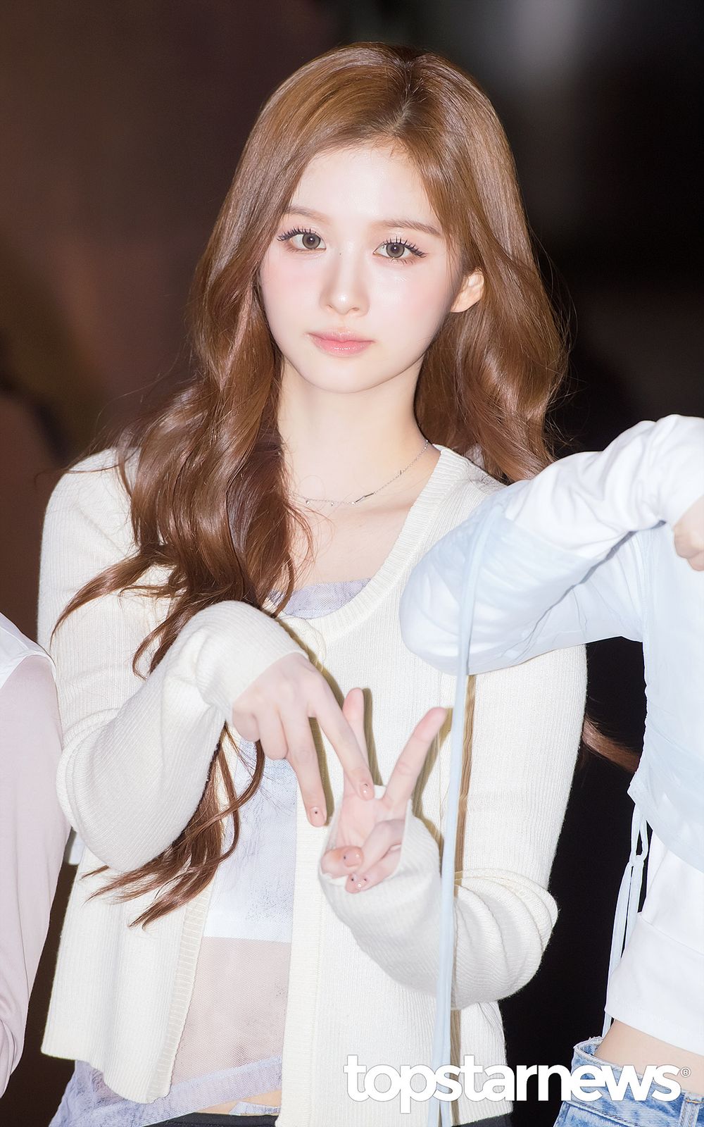 粉絲公認6位「入坑相」KPOP女偶像！張員瑛、Sullyoon美貌爆擊，Winter被封清純神顏！-4