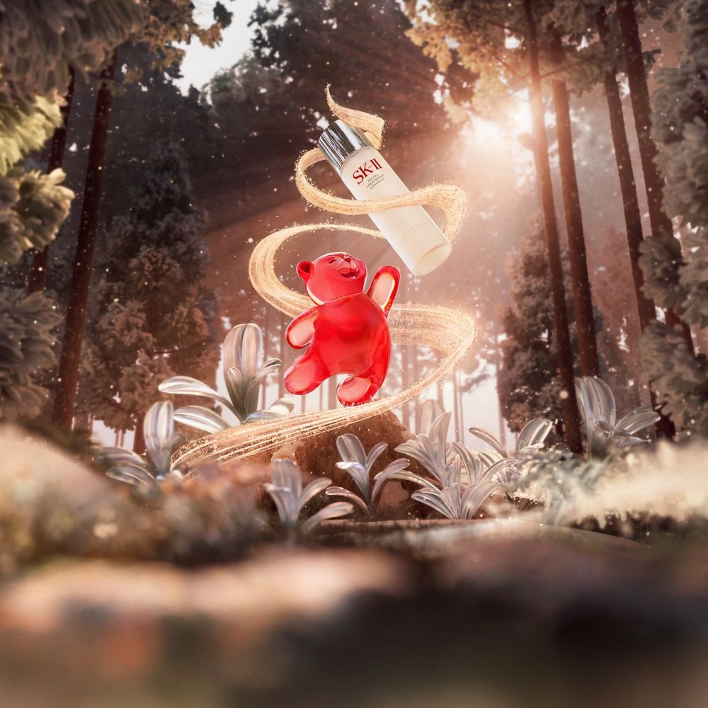 Mina、文佳煐大推神仙水！SK-II 2025週年慶「最夢幻明星限定組」，買青春露送晶透小熊吊飾、必須收藏！-2
