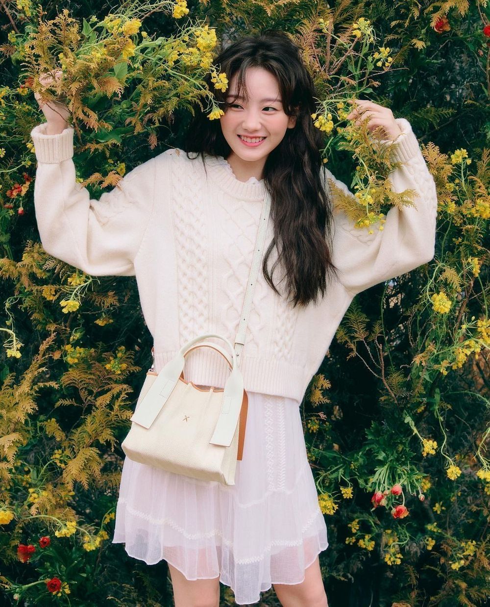 盤點6位擁有「初戀神顏」的新生代韓劇女演員！高允貞、申始雅神顏上榜，崔允智清純美貌逆襲成話題！-11