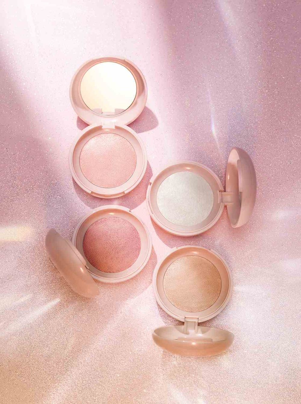 韓國美妝界新寵！LEESEO上任THE SAEM品牌大使，同款「烘焙打亮餅」默默賣翻，珍珠光澤美到必須包色！-21