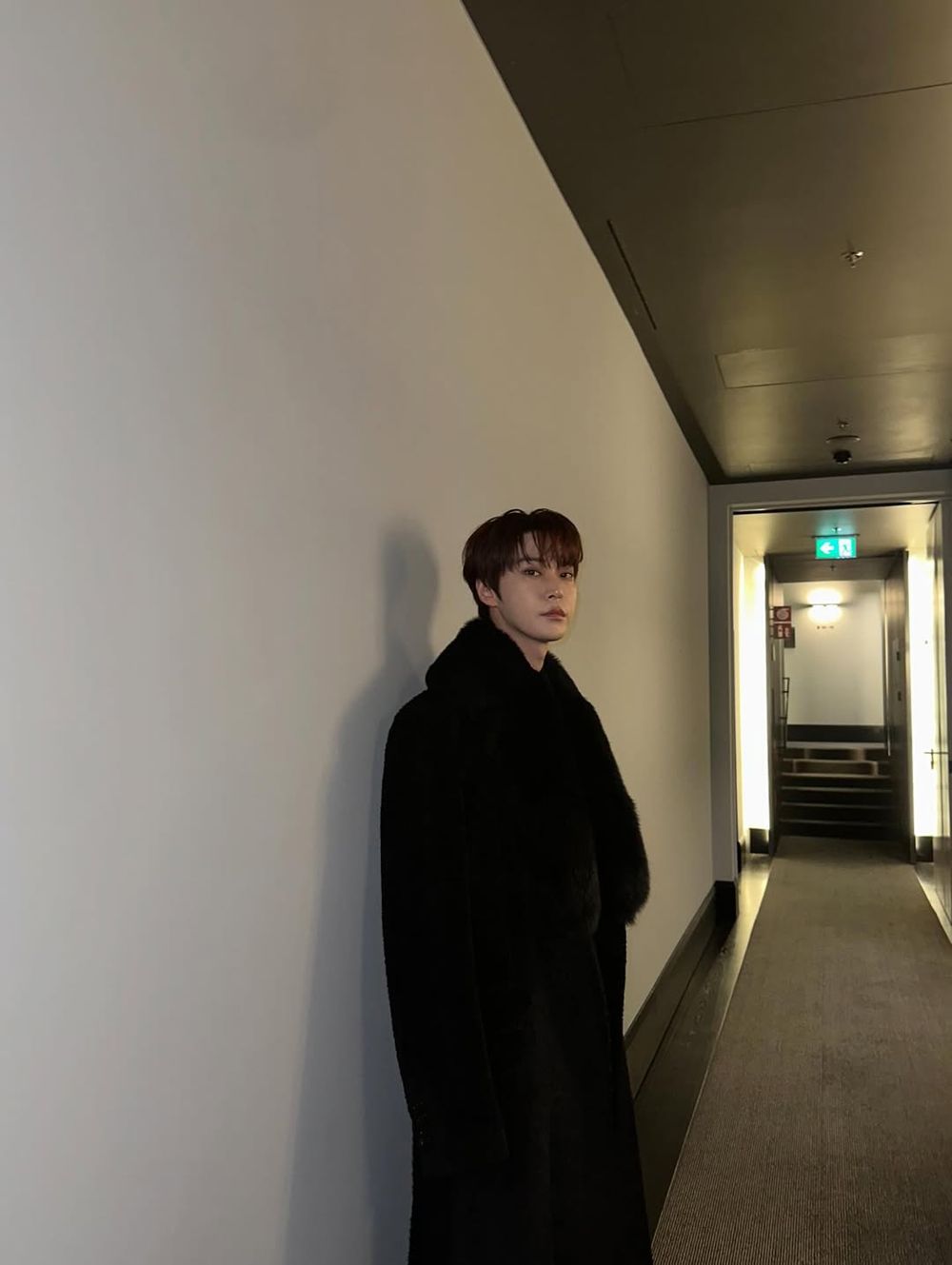 帥哥集體出沒！2026米蘭時裝週17位男神回顧！SKZ攻佔各大奢牌，S.COUPS直接上台走秀！-21