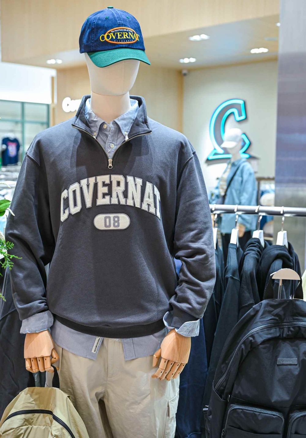 韓國民品牌COVERNAT首間店登台！代言人TXT秀彬巨幅形象照打卡點在這、MOA們快衝！-10