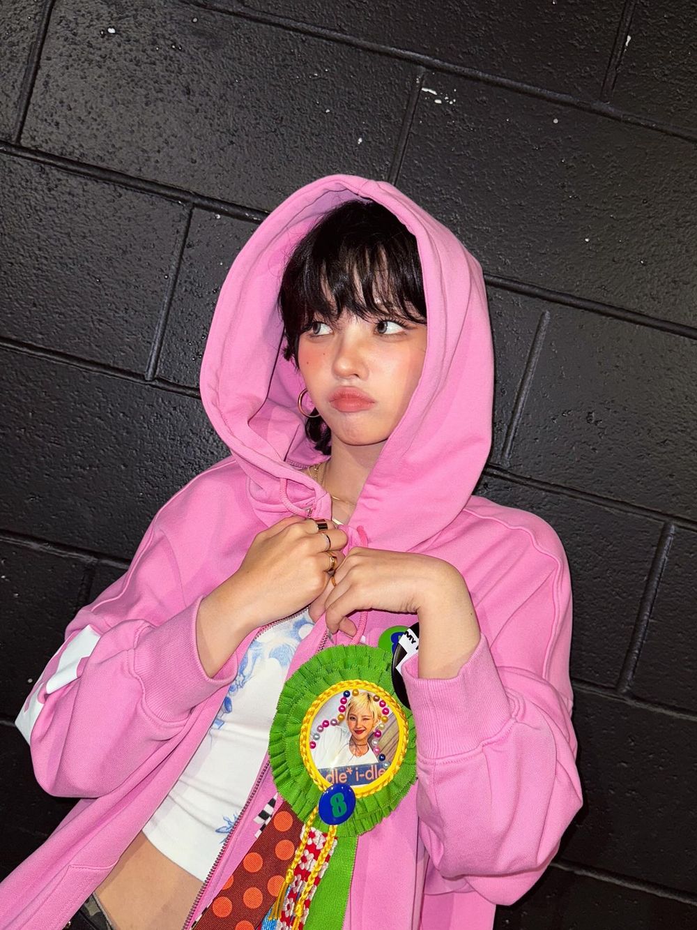 韓網認證6位「創作天才」KPOP女團成員！Rosé、許允眞音樂才華驚艷全網，小娟升格女團製作人實力認證！-4