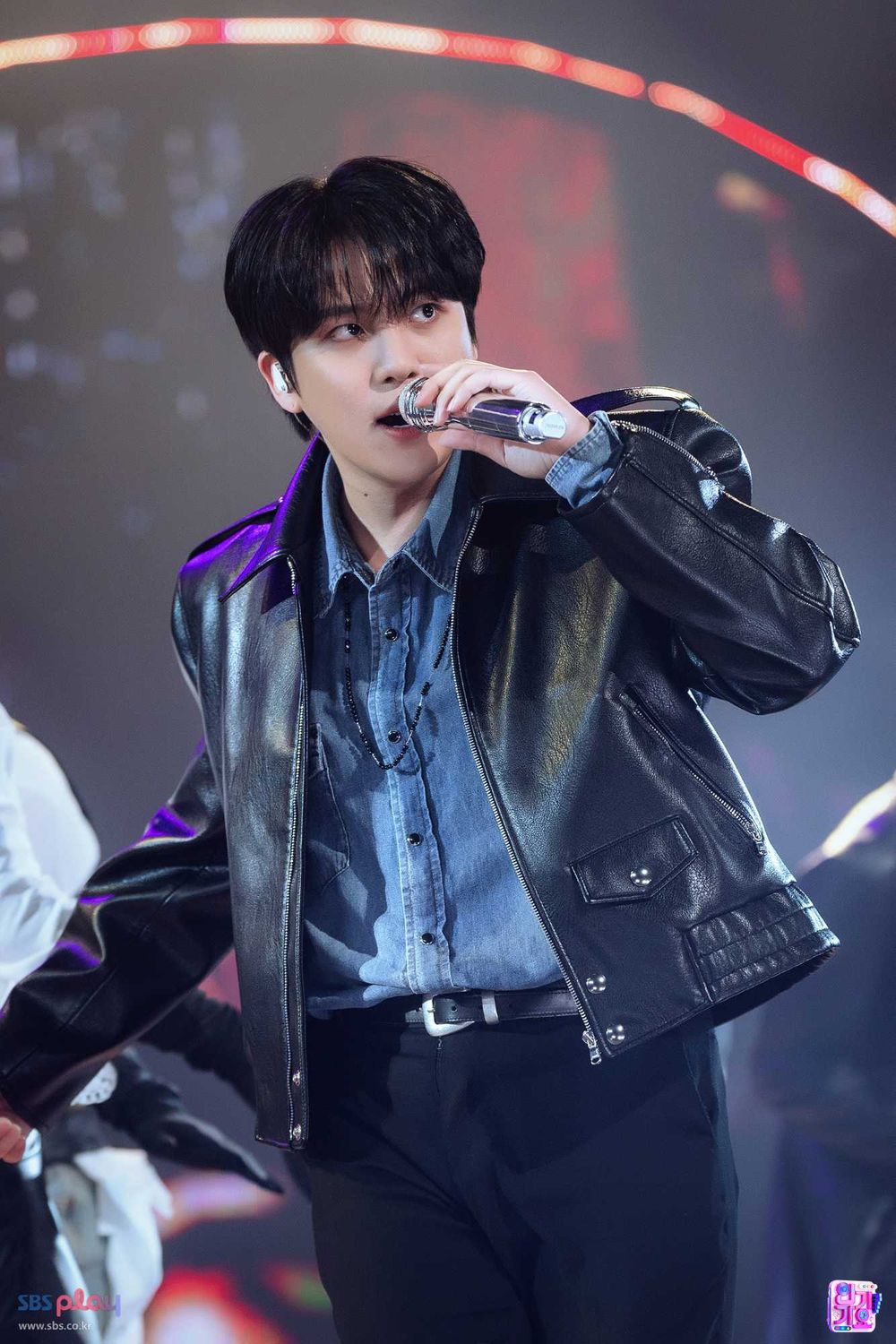 盤點6位「高音怪物」新生代KPOP偶像！Winter、Lily爆發力驚人，鍾浩被讚「鐵肺歌手」實至名歸！-5