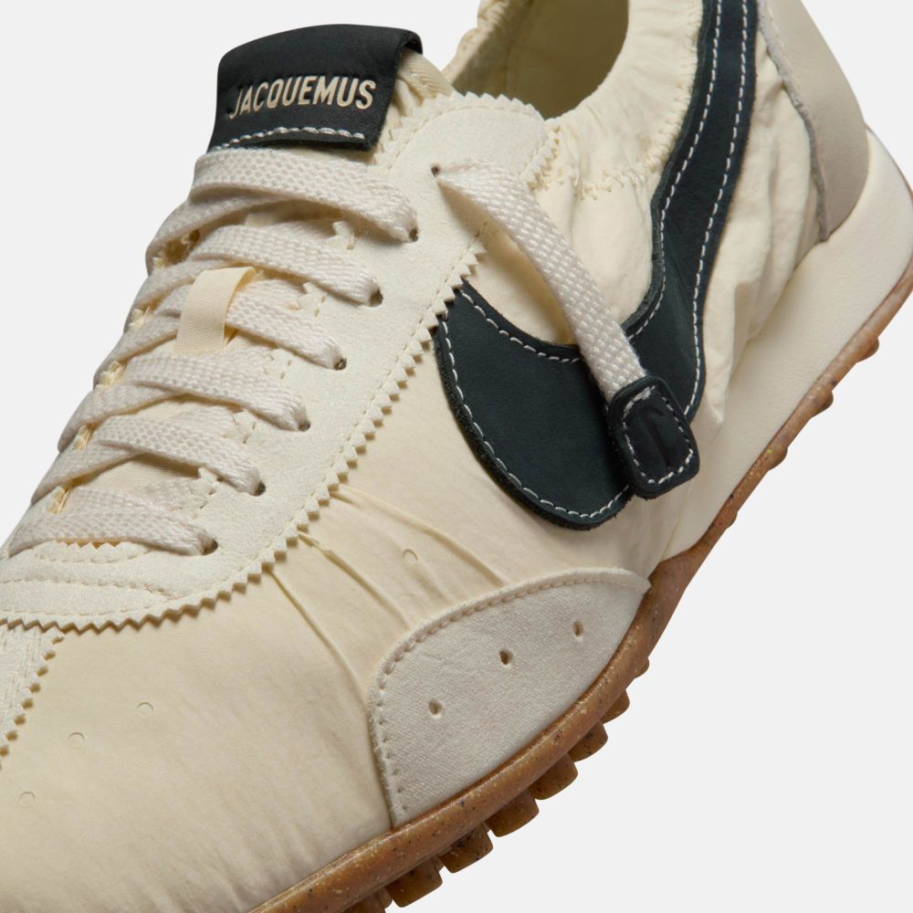 這雙真的手慢無！Nike最新Jacquemus聯名「芭蕾薄底鞋」懂女生要什麼！開賣日價格出爐！-2