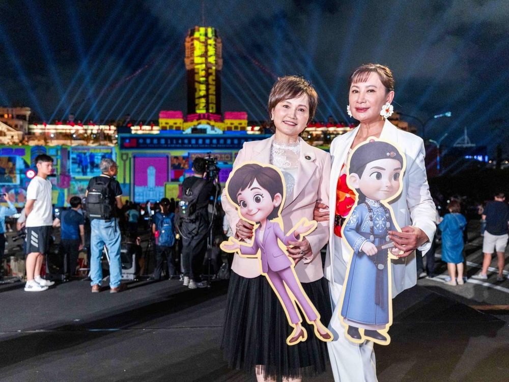 2025國慶光雕展演太精彩！集《康熙來了》、《超級星期天》等節目戲劇主題設計根本回憶殺！-4