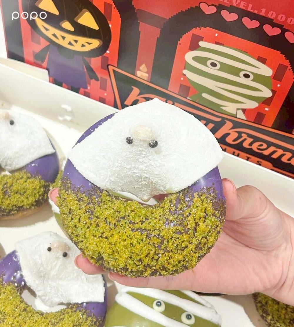 2025萬聖節限定美食推薦！「Krispy Kreme木乃伊甜甜圈、星巴克夜幕狂想曲星冰樂」全都太誘人！-11