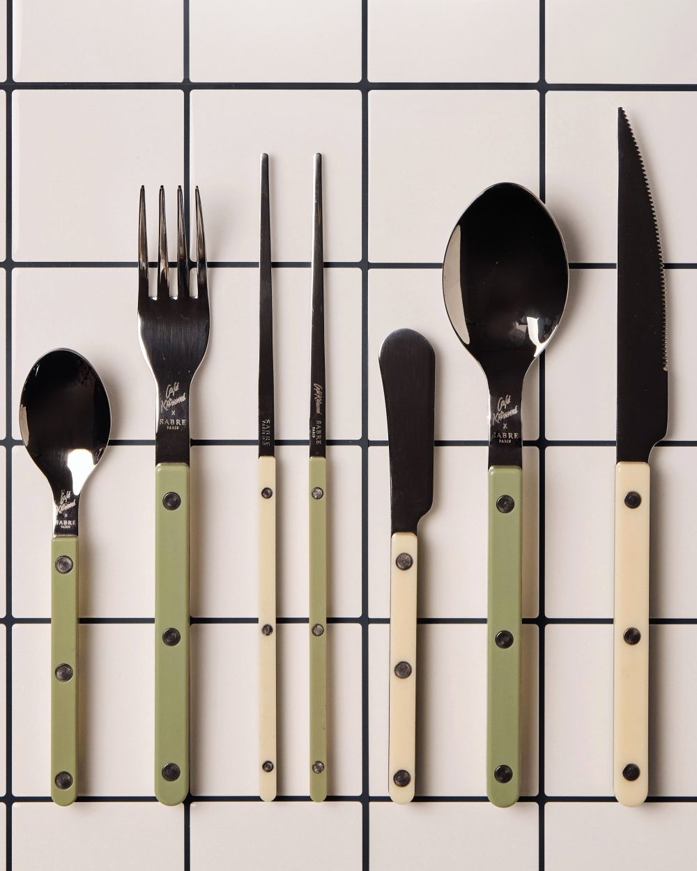 Café Kitsuné推全新Objets居家系列單品！美翻「薄荷色小狐狸托盤、藍綠棋盤格碗盤」必買一次看！-5