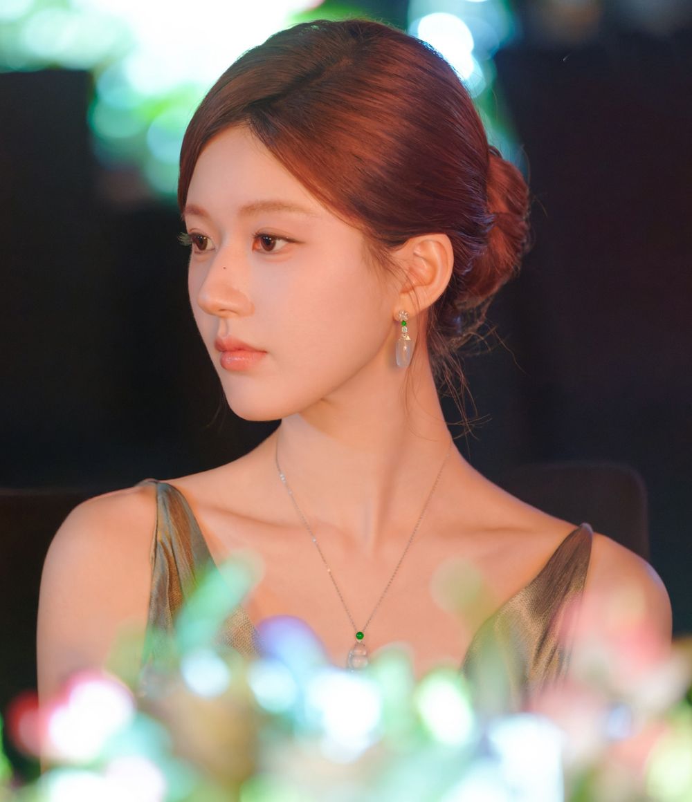 趙露思《許我耀眼》清醒金句連發！獨立大女主語錄：「耀眼不是被誰照亮，是我自己點火。」-19