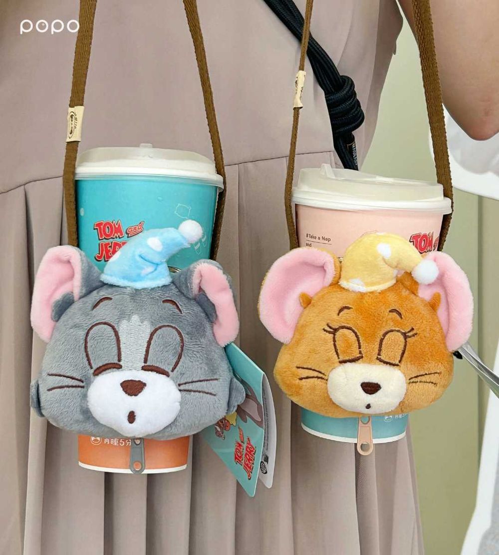 再睡5分鐘跟湯姆貓與傑利鼠聯名了！Q翻「大頭傑利鼠飲料杯套」太欠買、還有切達起司奶蓋新品要喝！-6