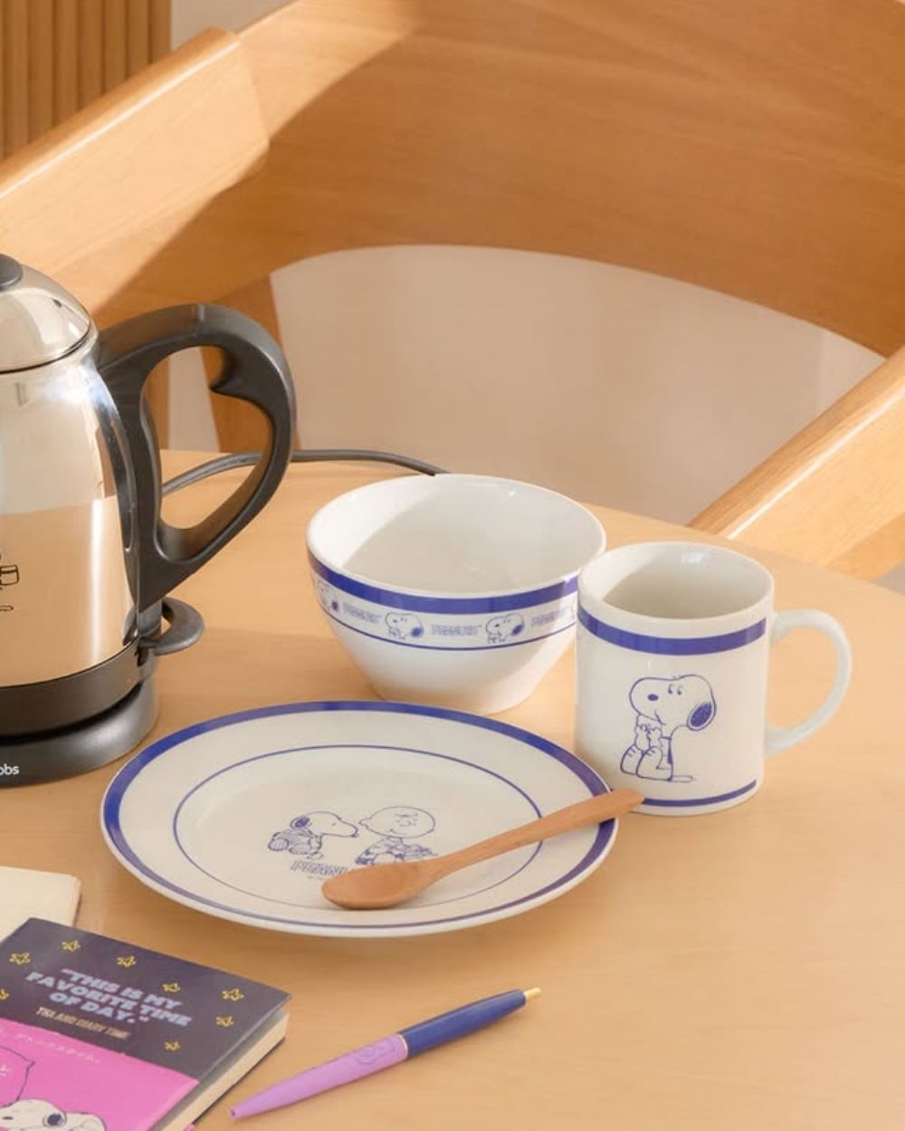 2025日本最新必買史努比周邊！PLAZA聯名超可愛「抱櫻桃史努比鑰匙圈、隔熱手套」不買會後悔！-7