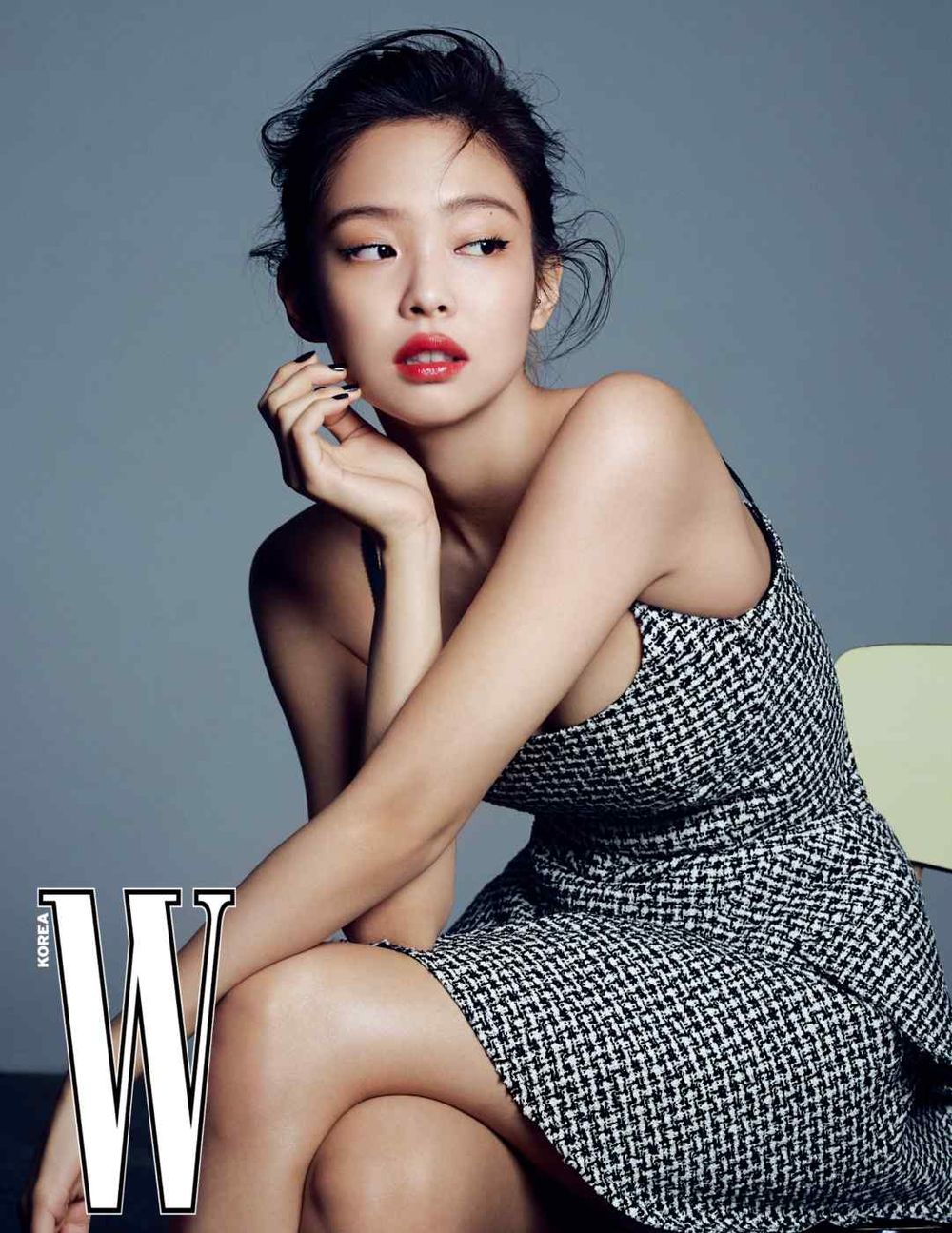 韓網公認7位「畫報感最強」女偶像！Jennie厭世高級臉有特色，Karina、張員瑛AI美貌封神！-2