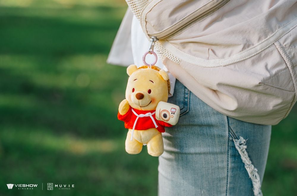 維尼控要買！威秀影城開賣「郊遊系列」小熊維尼玩偶、「拍照維尼&抓昆蟲小豬」可愛發瘋！-2