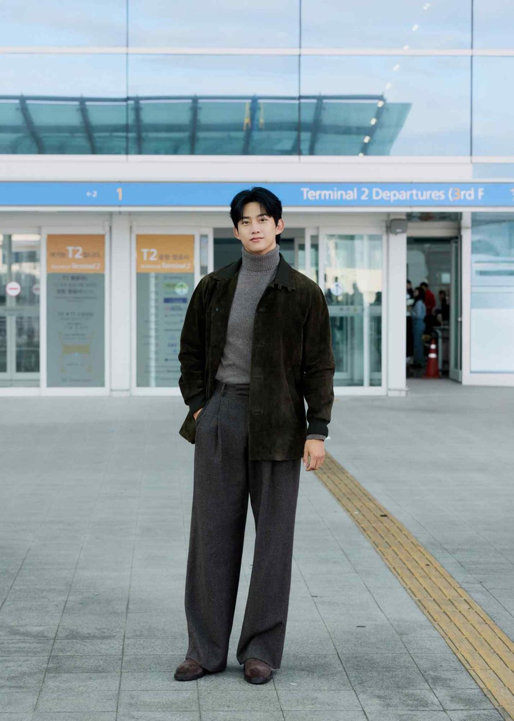 二代團粉太幸福！「元祖野獸」玉澤演出發來台參加Loro Piana活動！187公分完美比例太有型！-4