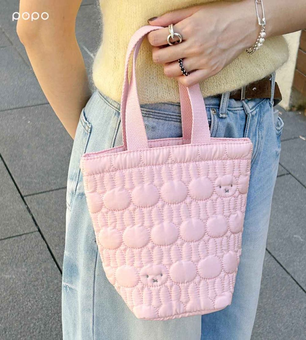 星巴克又跟米飛兔聯名啦！台灣限定「櫻花米飛兔冷水壺、店員米飛兔吊飾」全都太生火！-14