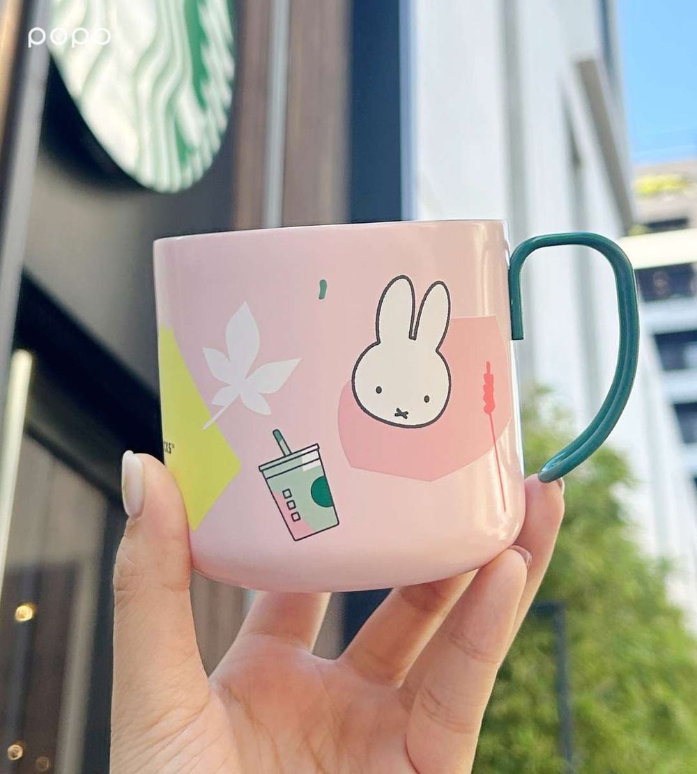 星巴克又跟米飛兔聯名啦！台灣限定「櫻花米飛兔冷水壺、店員米飛兔吊飾」全都太生火！-12