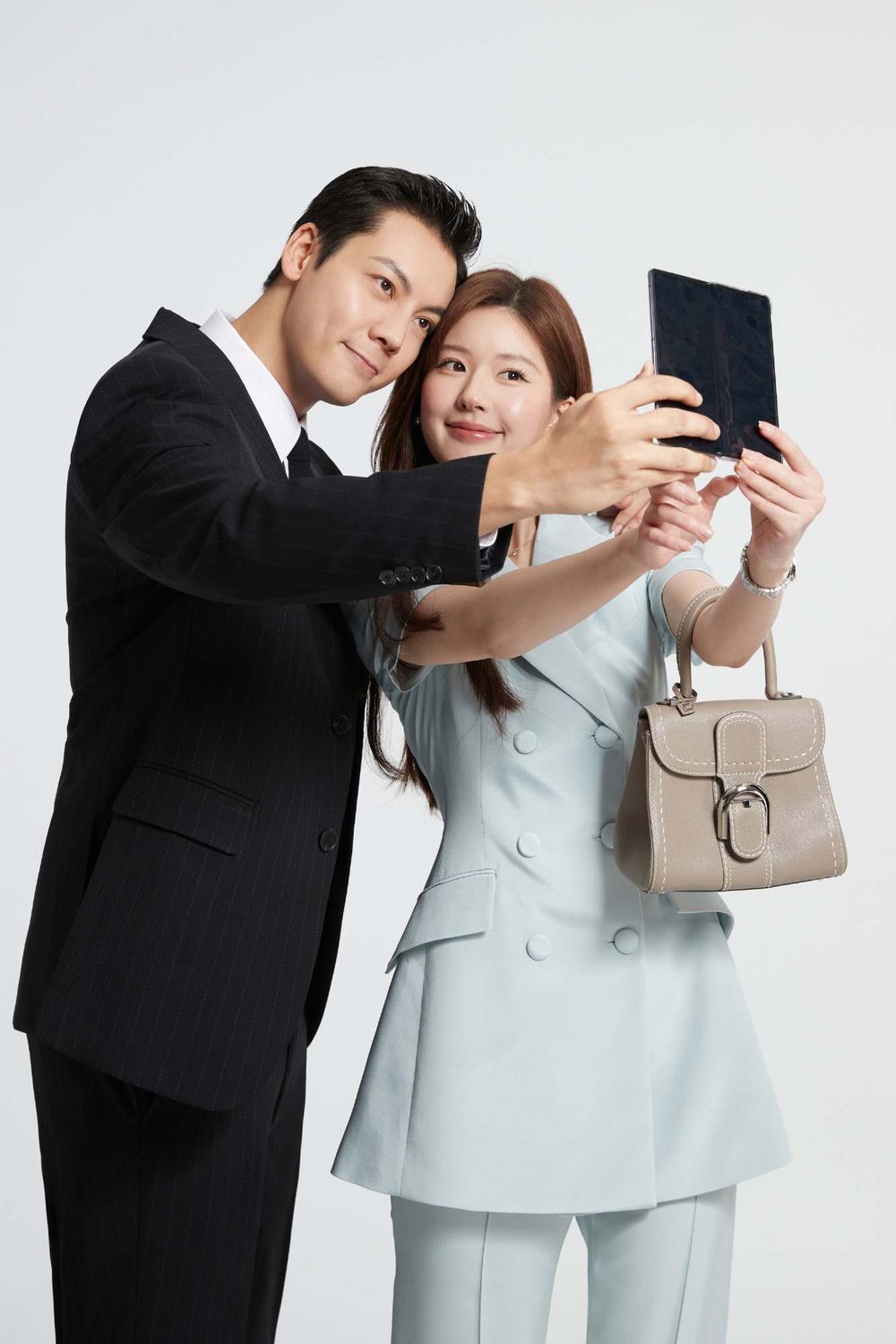 電視劇豪門女主御用包！《許我耀眼》趙露思、《許願吧！精靈》秀智都指定要拿Delvaux這咖！-3