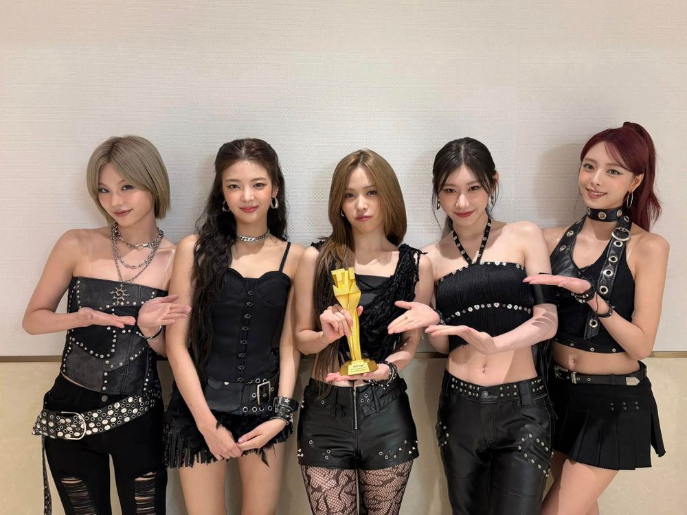 韓網公認6組「視覺＋實力雙全」KPOP韓團！NMIXX顏值實力兼具，TXT被封完顏團實至名歸！-12