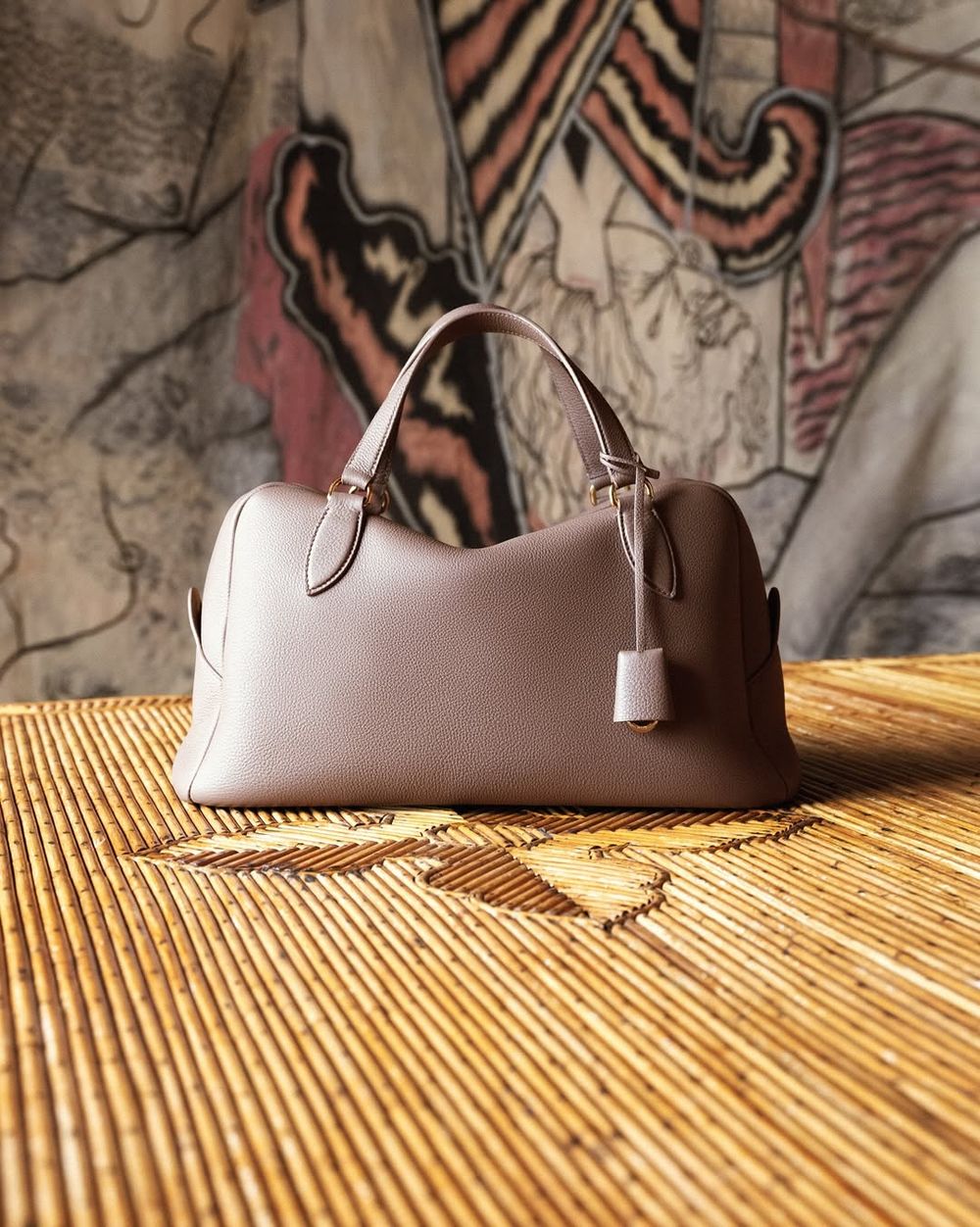 「元祖野獸」玉澤演本人超帥！降臨Loro Piana台北101活動！狂比愛心超寵粉、粉絲們幸福了！-17