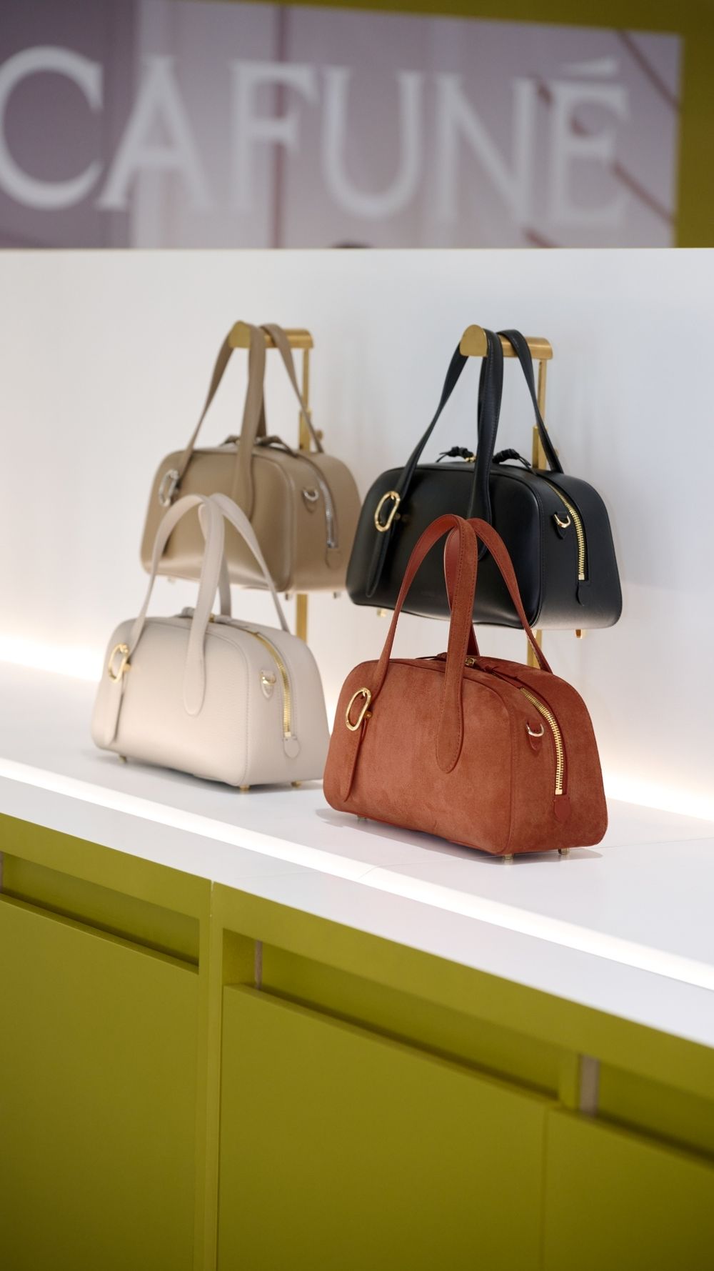 這次要把握機會！通勤人最愛「靜奢包品牌」Cafuné快閃店再登台！超美必買包搶先看！-11