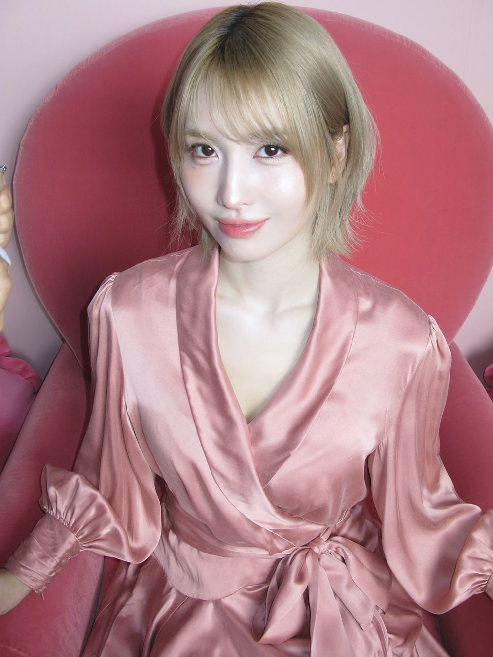 盤點6位舞台私下「反差最大」的KPOP女偶像！Jennie撒嬌太軟萌，小娟、Karina被點名上榜！-6